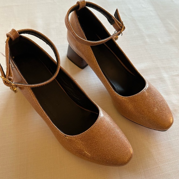 Rose Gold Bobbie Pumps Size 40 - Picture 13 of 16